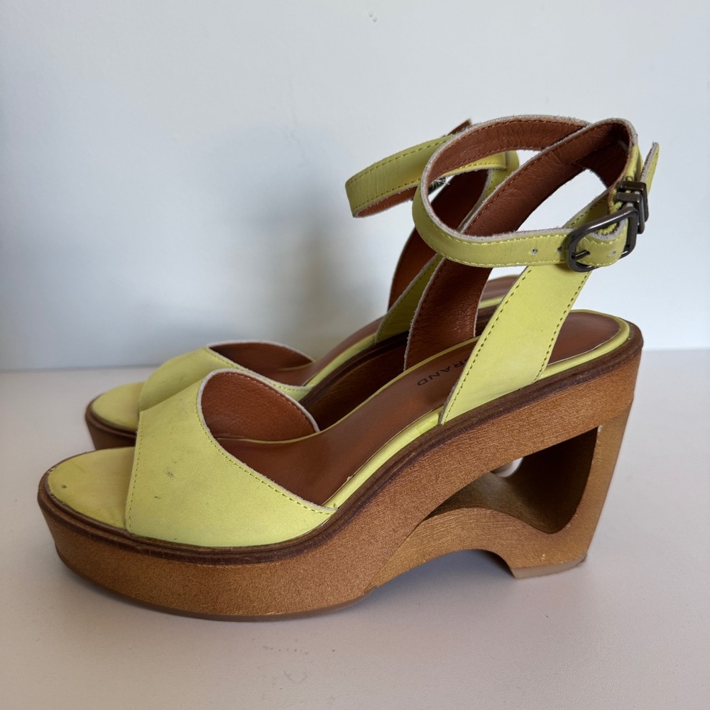 Lucky Brand Lime Green Platform Wedge Sandals